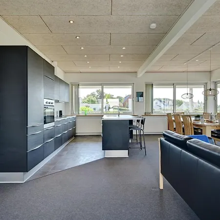 Apartamento Irma - 25m From The Sea By Interhome *